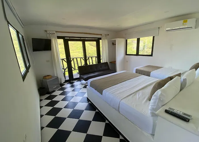 Akela Gaira Hotel